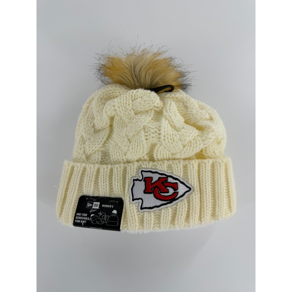 New Era Kansas City Chiefs 2025 White Fur Pom Cuffed Women's Knit Beanie